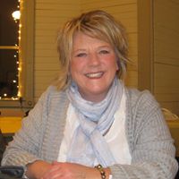 Julie Doman Photo 2