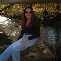 Tracy Yates Photo 21