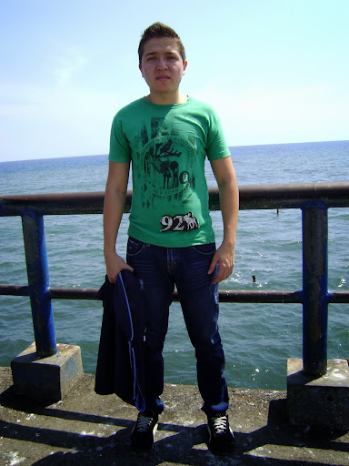 Erick Molina Photo 9