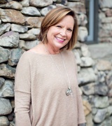 Donna Fitts Photo 5