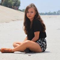 Brianne Hernandez Photo 7
