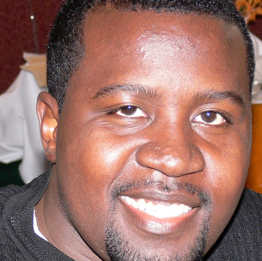 Keith Robinson Photo 24