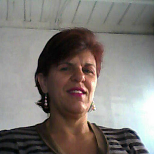 Gloria Arias Photo 9