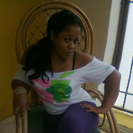 Ruth Santana Photo 28