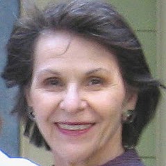 Elizabeth Hansen Photo 26