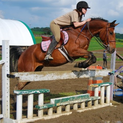 Allison Jackson Photo 36