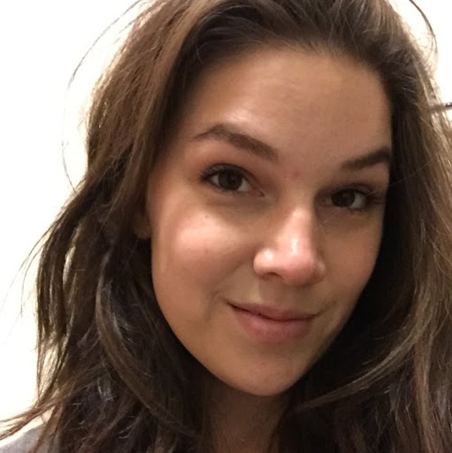 Danielle Pettit Photo 23