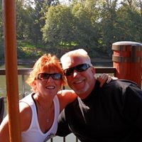 Laura Byars Photo 7