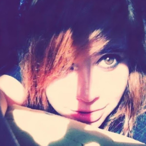 Nicole Maldonado Photo 17