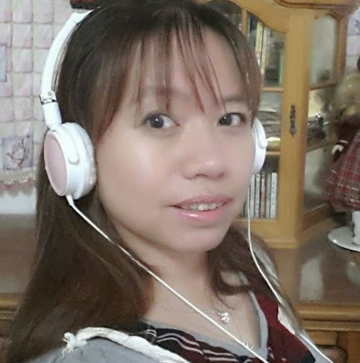 Amy True Photo 28