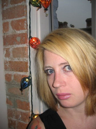 April Bryant Photo 34