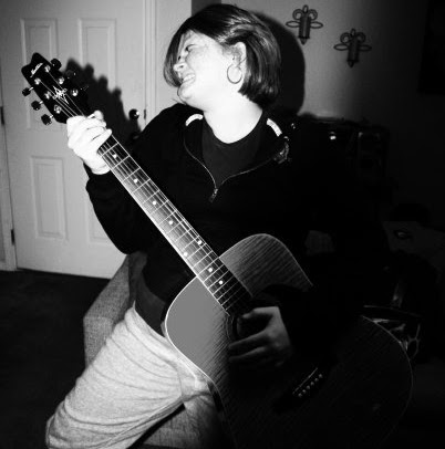 Amanda Floyd Photo 37