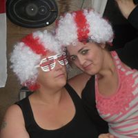 Tracy Mclaughlin Photo 12