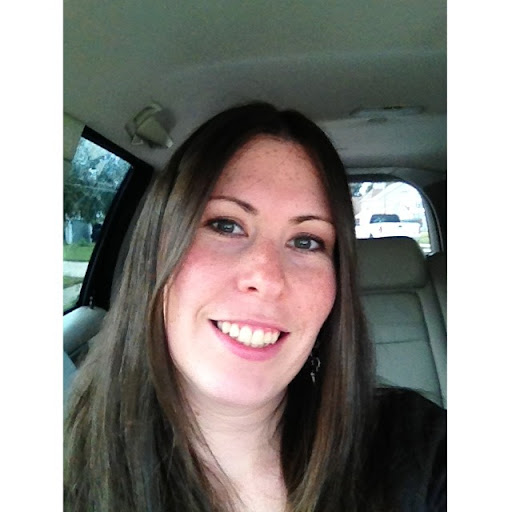 Kristine Russell Photo 37