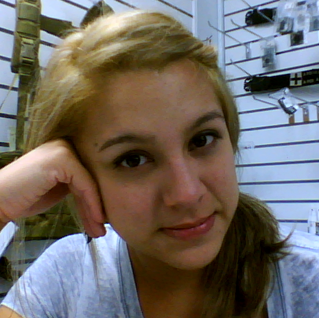 Elizabeth Duarte Photo 6