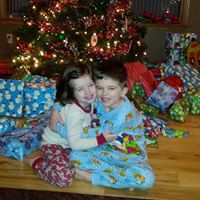 Cindy Green Photo 33