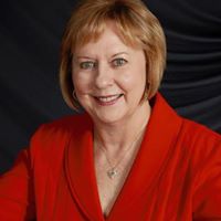Loretta Weeks Photo 8