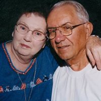 Thomas Elliot Photo 40