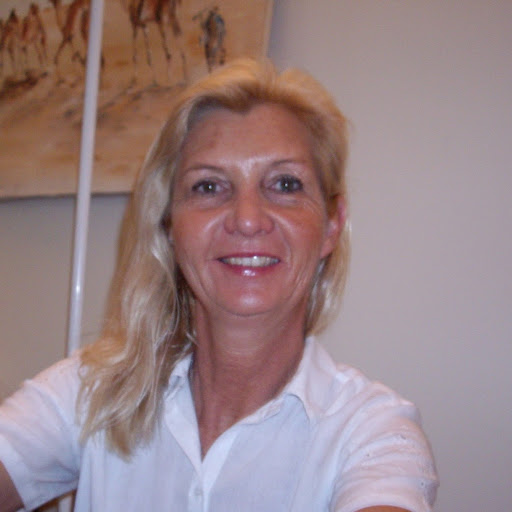 Corinne Becker Photo 10
