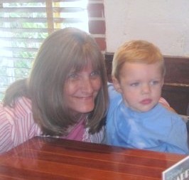 Donna Hunter Photo 16