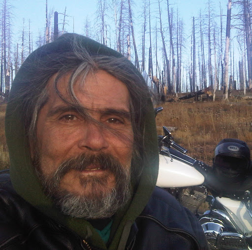 Michael Skaggs Photo 43