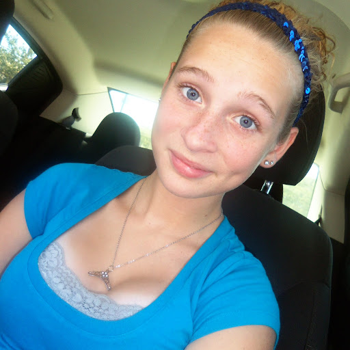 Tanya Woods Photo 33