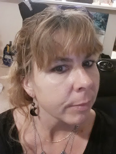 Renee Scott Photo 4