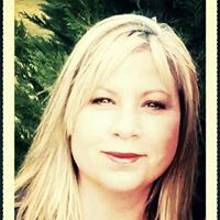 Laura Pratt Photo 17