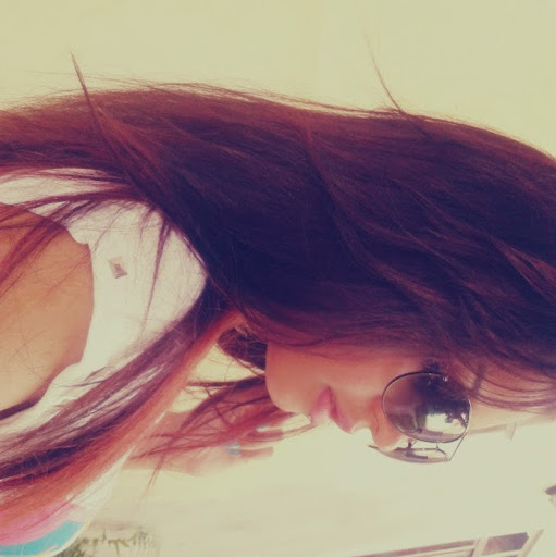 Clara Green Photo 19