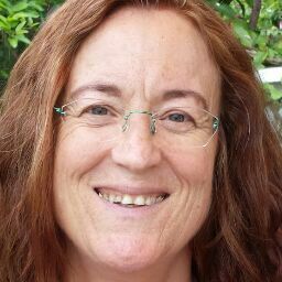 Catherine Callahan Photo 30