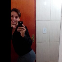Carol Santiago Photo 9