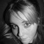 Amanda Yates Photo 40