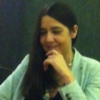 Victoria Fernandes Photo 8