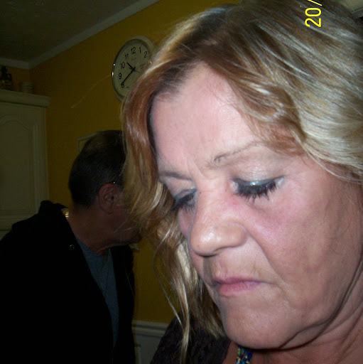 Catherine Irvine Photo 4