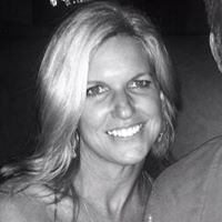 Kelly Woodward Photo 20