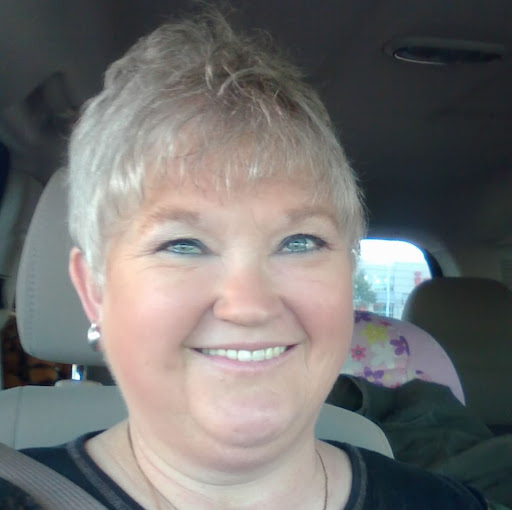Debbie Riddle Photo 36