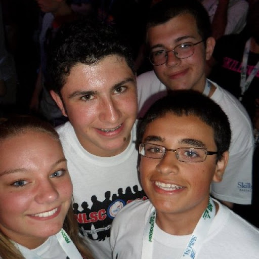Adam Weeks Photo 31