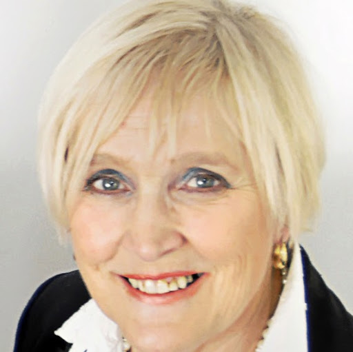 Jill Cameron Photo 38
