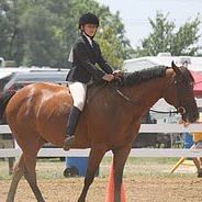 Emma Roberson Photo 6
