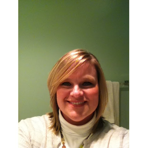 Jennifer Douglass Photo 36