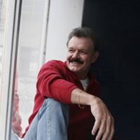 Chuck Roberts Photo 16