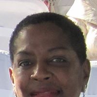 Jennifer Auguste Photo 5