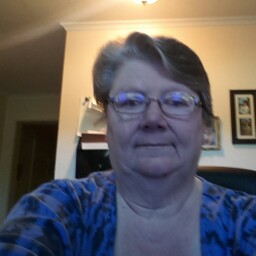 Debra Pratt Photo 44