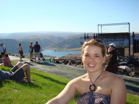 Erica Hall Photo 14