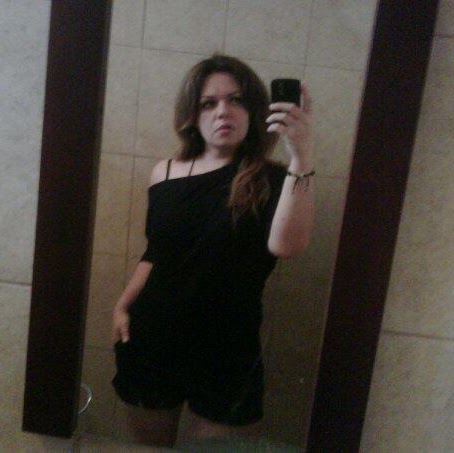 Gigi Robles Photo 8