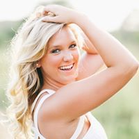 Alisa Reynolds Photo 22