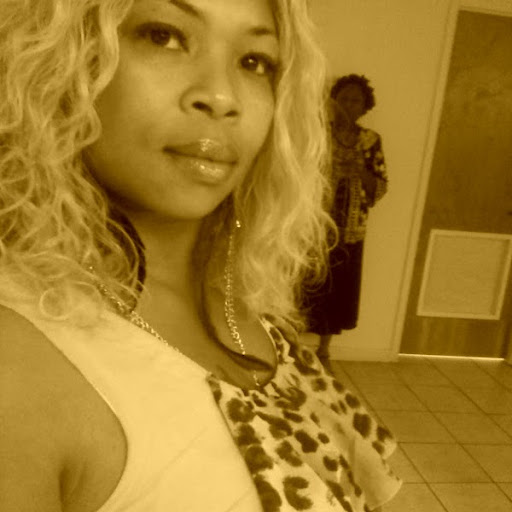 Heather Dailey Photo 20