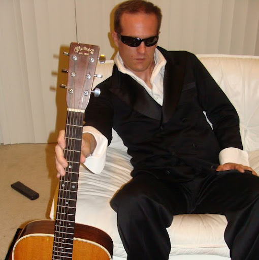 Michael Shultz Photo 37
