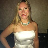 Jennifer Lyons Photo 24