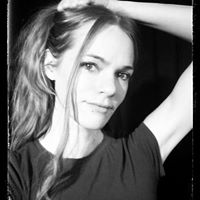 Erica Lockhart Photo 24